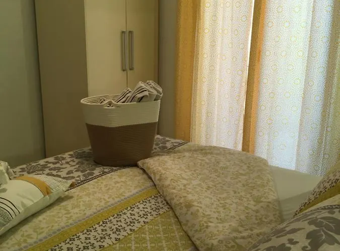 招待所 Intra 奧爾比亞